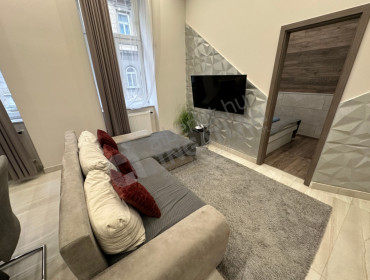 Jókai utca-budapest-vi-kerulet-jokai-utca_3.jpg