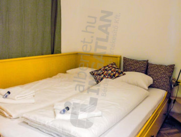 Várfok utca-budapest-i-kerulet-varfok-utca_9.jpg