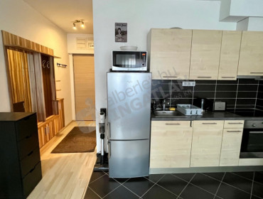 Corvin sétány-budapest-viii-kerulet-corvin-setany_6.jpg