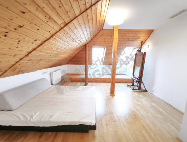 Istenhegyi út-budapest-xii-kerulet-istenhegyi-ut_33.jpg