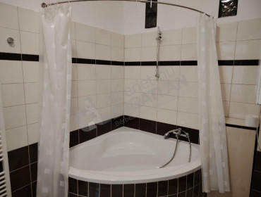 Bajcsy-Zsilinszky út-budapest-vi-kerulet-bajcsy-zsilinszky-ut_15.jpg