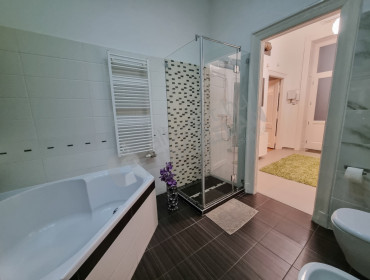 Király utca-budapest-vi-kerulet-kiraly-utca_33.jpg