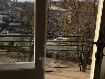 Németvölgyi út-budapest-xii-kerulet-nemetvolgyi-ut_2.jpg