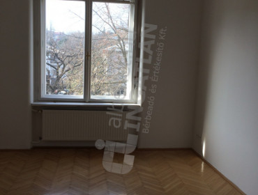 Németvölgyi út-budapest-xii-kerulet-nemetvolgyi-ut_6.jpg