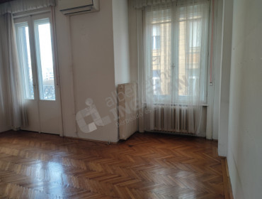 Károly körút-budapest-vii-kerulet-karoly-korut_3.jpg