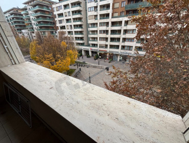 Corvin sétány-budapest-viii-kerulet-corvin-setany_2.jpg