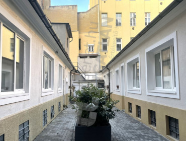 Hajós utca-budapest-vi-kerulet-hajos-utca_18.jpg