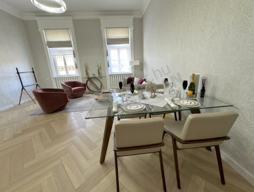 Alkotmány utca-budapest-v-kerulet-alkotmany-utca_2.jpg