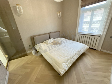 Alkotmány utca-budapest-v-kerulet-alkotmany-utca_9.jpg