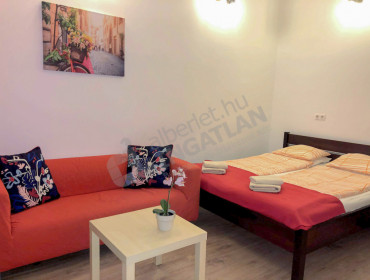 Lázár utca-budapest-vi-kerulet-lazar-utca_2.jpg