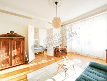 Vörösmarty utca-budapest-vi-kerulet-vorosmarty-utca_10.jpg