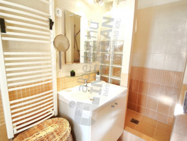 Vörösmarty utca-budapest-vi-kerulet-vorosmarty-utca_31.jpg