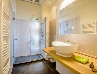 Kossuth Lajos utca-budapest-v-kerulet-kossuth-lajos-utca_5.jpg