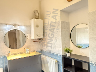 Vörösmarty utca-budapest-vii-kerulet-vorosmarty-utca_9.jpg