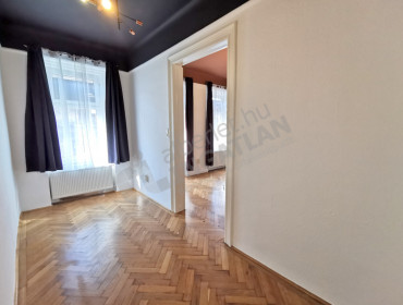 Vörösmarty utca-budapest-vii-kerulet-vorosmarty-utca_10.jpg