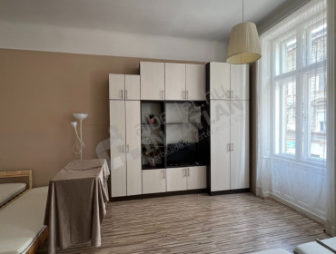 Thököly út-budapest-vii-kerulet-thokoly-ut_2.jpg