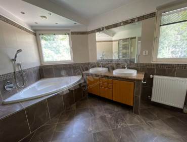 Denevér köz-budapest-xii-kerulet-denever-koz_10.jpg