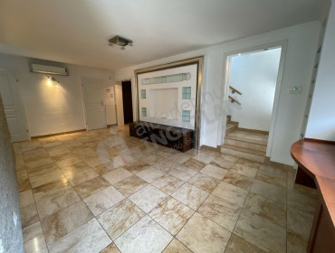 Denevér köz-budapest-xii-kerulet-denever-koz_4.jpg