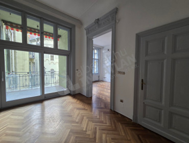 Perczel Mór utca-budapest-v-kerulet-perczel-mor-utca_7.jpg