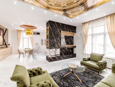 Garibaldi utca-budapest-v-kerulet-garibaldi-utca_2.jpg