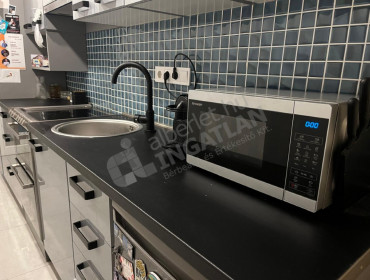 Jókai tér-budapest-vi-kerulet-jokai-ter_8.jpg