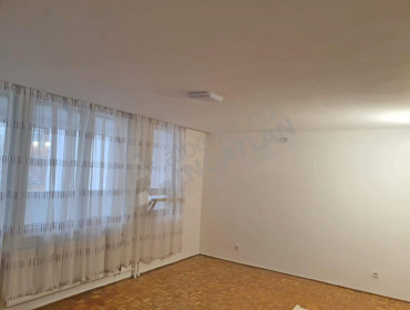 Attila út-budapest-i-kerulet-attila-ut_3.jpg