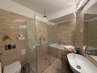 Bajcsy-Zsilinszky út-budapest-vi-kerulet-bajcsy-zsilinszky-ut_14.jpg