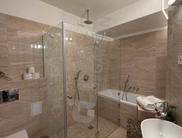 Bajcsy-Zsilinszky út-budapest-vi-kerulet-bajcsy-zsilinszky-ut_15.jpg