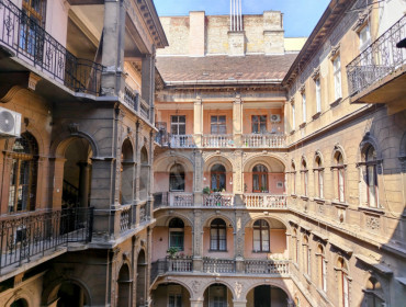 Király utca-budapest-vi-kerulet-kiraly-utca_18.jpg