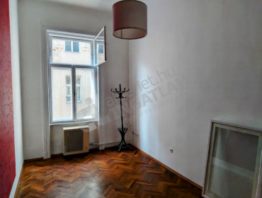 Király utca-budapest-vi-kerulet-kiraly-utca_4.jpg