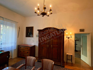 Attila út-budapest-i-kerulet-attila-ut_4.jpg