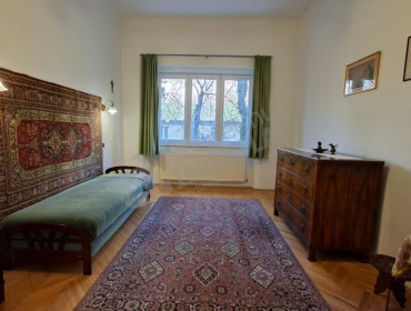 Attila út-budapest-i-kerulet-attila-ut_6.jpg