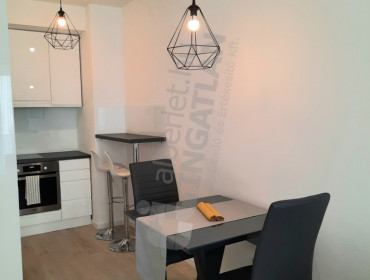 Corvin sétány-budapest-viii-kerulet-corvin-setany_7.jpg