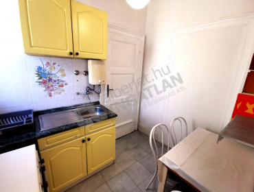 Károly körút-budapest-vii-kerulet-karoly-korut_13.jpg