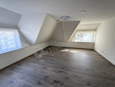 Huszár utca-budapest-xvi-kerulet-huszar-utca_9.jpg