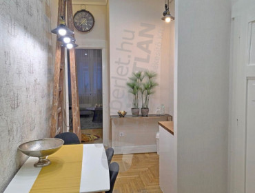 Honvéd utca-budapest-v-kerulet-honved-utca_18.jpg