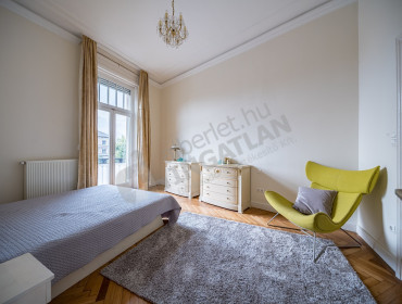 Váci utca-budapest-v-kerulet-vaci-utca_14.jpg