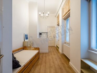 Váci utca-budapest-v-kerulet-vaci-utca_8.jpg