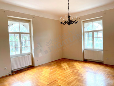 Németvölgyi út-budapest-xii-kerulet-nemetvolgyi-ut_8.jpg