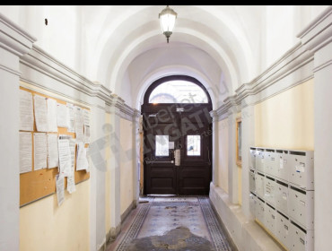 Nagymező utca-budapest-vi-kerulet-nagymezo-utca_13.jpg