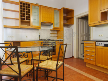 István utca-budapest-vii-kerulet-istvan-utca_21.jpg