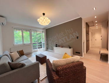 Harkály utca-budapest-i-kerulet-harkaly-utca_3.jpg